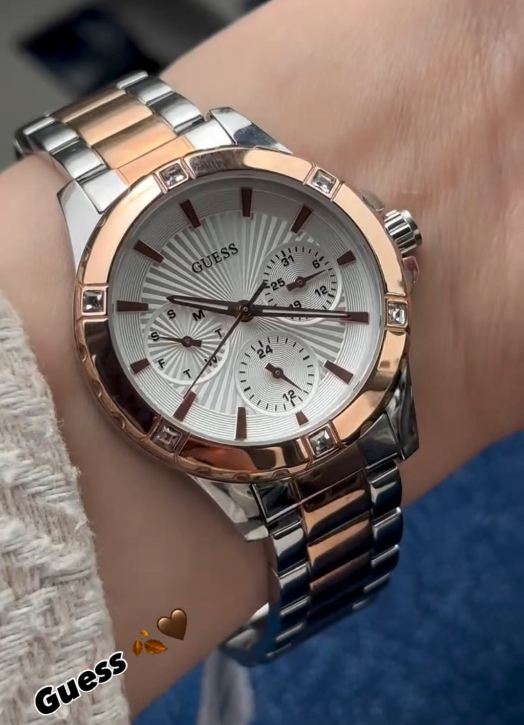 Montre Guess pour femme W0443L4