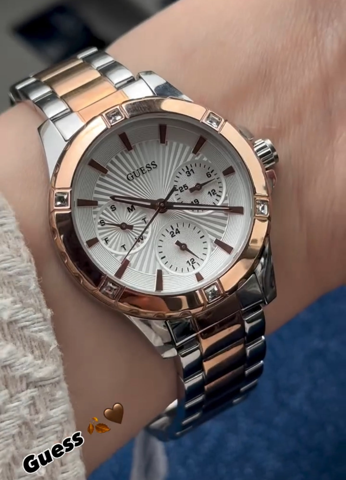 Montre Guess pour femme W0443L4