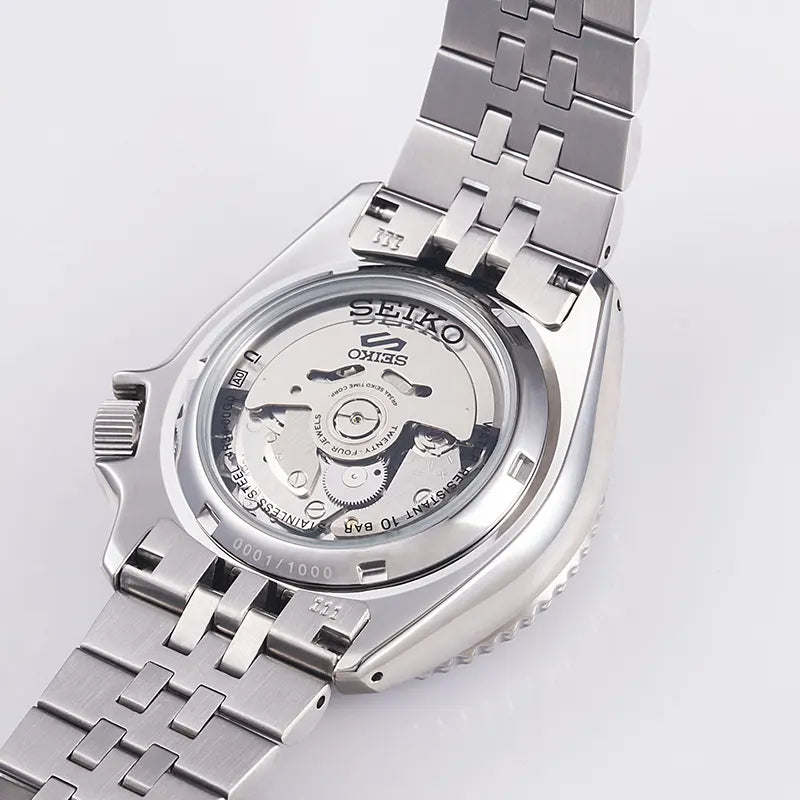Montre homme Seiko 5 Sports GMT Thong Sia Rouge Édition Limitée | SSK031K1