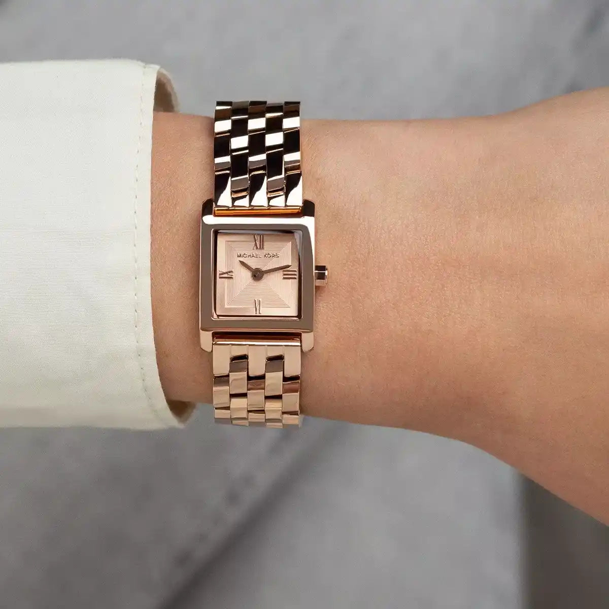 Montre Michael Kors pour femme MK4932