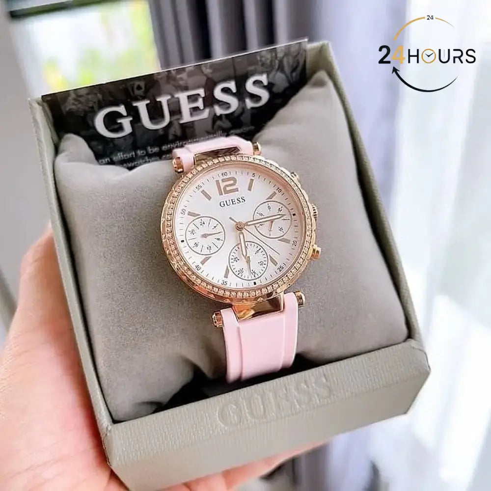 Montre Guess pour femme GW0113L4