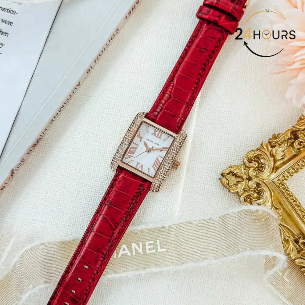 Montre Michael Kors pour femme MK4689